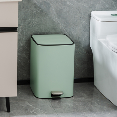 comprar Acero inoxidable suave cerrado Pedal de pie Liquidación de basura Defensor Serie Rectángulo contenedor de basura para el baño en casa Fabricación en línea